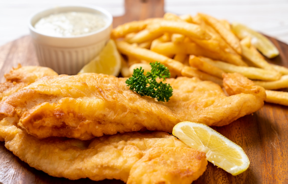 Crispy and Delicious Fish and Chips Recipe | RecipeLabs